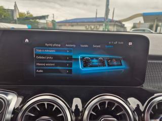 Mercedes-Benz GLB 200D 4MATIC, záruka 7/2027 nebo 2 SUV - Foto 32