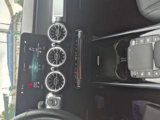 Mercedes-Benz GLB 200D 4MATIC, záruka 7/2027 nebo 2 SUV - Foto 22