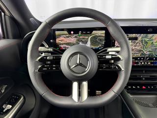 Mercedes-Benz GLB 8G-eDCT 4MATIC AMG, PANORAMA, EL. TAŽNÉ, ASSIST SUV - Foto 12