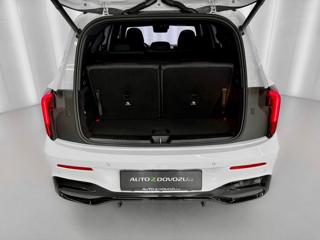 Mercedes-Benz GLB 8G-eDCT 4MATIC AMG, PANORAMA, EL. TAŽNÉ, ASSIST SUV - Foto 32