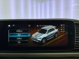 Mercedes-Benz GLE 400d 4MATIC AMG, AIRMATIC, WEBASTO, EL. TAŽNÉ SUV - Foto 20