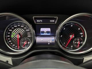 Mercedes-Benz GLE 3,0 AMG 4X4 LED DPH PANO TAŽNÉ SUV - Foto 13