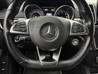 Mercedes-Benz GLE 3,0 AMG 4X4 LED DPH PANO TAŽNÉ SUV - Foto 9