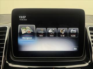 Mercedes-Benz GLE 3,0 AMG 4X4 LED DPH PANO TAŽNÉ SUV - Foto 19