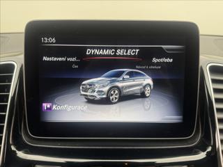 Mercedes-Benz GLE 3,0 AMG 4X4 LED DPH PANO TAŽNÉ SUV - Foto 21