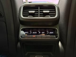 Mercedes-Benz GLE 450d 4M AMG COUPE, WEBASTO, AIR, PANO, BURMESTER SUV - Foto 33