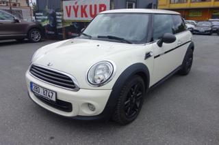 Mini One 1,6i KRÁSNÝ ! hatchback