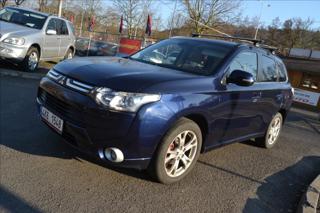 Mitsubishi Outlander 2,3 D - 7 míst - Automat - SUV