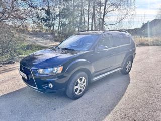Mitsubishi Outlander 2011, nafta kupé