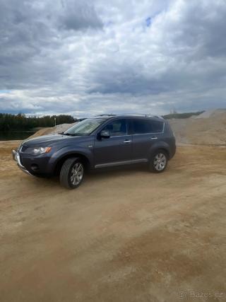 Mitsubishi Outlander 2,4   2008 2.4i, 4WD, 125KW, 7 místn kombi