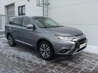 Mitsubishi Outlander 2,0 MIVEC 6AT 4x2  Diamant Edition SUV