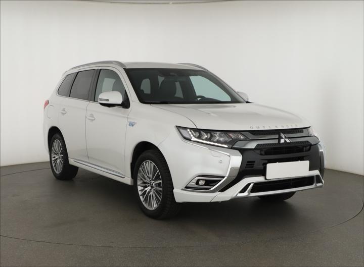 Mitsubishi Outlander - ilustrační obrázek