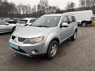 Mitsubishi Outlander 2.0 DI-D  4X4 SUV