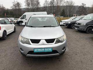 Mitsubishi Outlander 2.0 DI-D  4X4 SUV