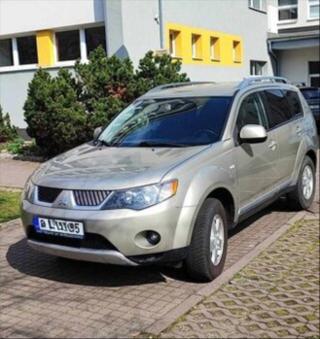 Mitsubishi Outlander 2,0   DI-D, 4x4 SUV