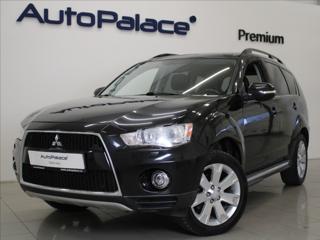 Mitsubishi Outlander 2,2 Di-D AT 4x4 7-míst KŮŽE ČR SUV