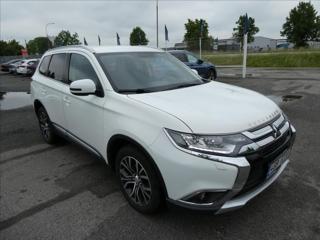 Mitsubishi Outlander 2,3 Di-D 4x4, DPH, 7.míst SUV