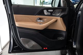 Mercedes-Benz Ostatní d 4MATIC E-active body control/AMG/Premium Plus SUV - Foto 7