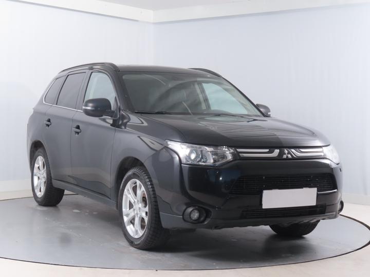 Mitsubishi Outlander - ilustrační obrázek