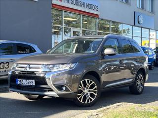 Mitsubishi Outlander 2,2 DI-D  Intense+ AT SUV