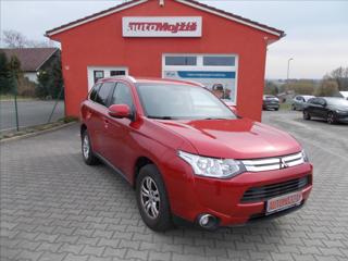 Mitsubishi Outlander 2,0 16V 1.MAJITEL ČR 68500 KM TOP SUV