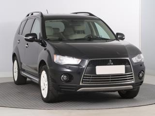 Mitsubishi Outlander 2.2 DI-D 130kW SUV