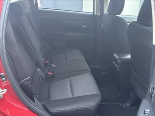 Mitsubishi Outlander 2,2 DI-D 150PS Intense+ -7 4x4 A/T SUV - Foto 19