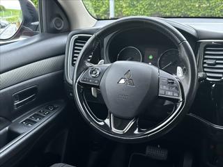 Mitsubishi Outlander 2,2 DI-D 150PS Intense+ -7 4x4 A/T SUV - Foto 23