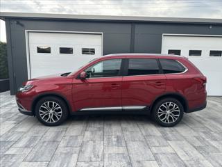 Mitsubishi Outlander 2,2 DI-D 150PS Intense+ -7 4x4 A/T SUV - Foto 9