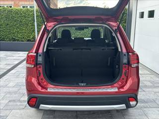 Mitsubishi Outlander 2,2 DI-D 150PS Intense+ -7 4x4 A/T SUV - Foto 40