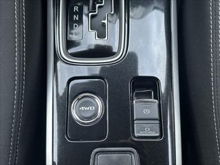Mitsubishi Outlander 2,2 DI-D 150PS Intense+ -7 4x4 A/T SUV - Foto 28
