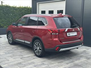 Mitsubishi Outlander 2,2 DI-D 150PS Intense+ -7 4x4 A/T SUV - Foto 8