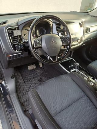 Mitsubishi Outlander 2,2   Nabizim k prodei SUV