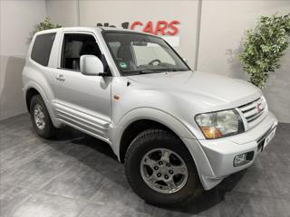 Mitsubishi Pajero 3,5   GDI UZÁVĚRKA TAŽNÉ kombi