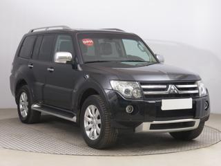 Mitsubishi Pajero 3.2 DI-D 147kW terénní nafta