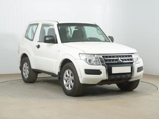 Mitsubishi Pajero 3.2 DI-D 140kW terénní