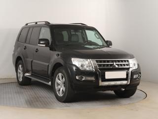 Mitsubishi Pajero 3.2 DI-D 140kW terénní
