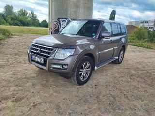 Mitsubishi Pajero 3,2   DI-D 2016 – zajímavá výbava terénní