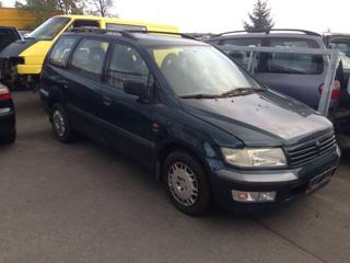 Mitsubishi Space Wagon 2,4GDI 4x4 - díly MPV