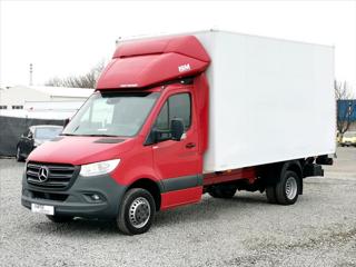 Mercedes-Benz Sprinter 516 skříň 8pal/měchy/čelo/3,5t skříň