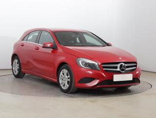 Mercedes-Benz Třídy A A 180 90kW hatchback
