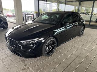 Mercedes-Benz Třídy A A 35 4M AMG, Night, Premium hatchback