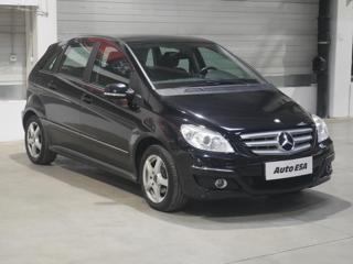 Mercedes-Benz Třídy B 1.7 hatchback