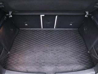 Mercedes-Benz Třídy A 1,3 200 Aut. CZ AMG Sport DPH hatchback - Foto 12
