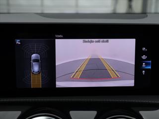 Mercedes-Benz Třídy A 1,3 200 Aut. CZ AMG Sport DPH hatchback - Foto 28