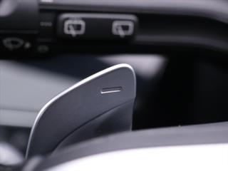 Mercedes-Benz Třídy A 1,3 200 Aut. CZ AMG Sport DPH hatchback - Foto 23