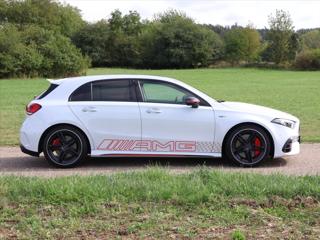 Mercedes-Benz Třídy A 2,0 45 S AMG 4Matic+ 310kW DPH hatchback - Foto 8