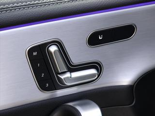 Mercedes-Benz Třídy A 2,0 45 S AMG 4Matic+ 310kW DPH hatchback - Foto 27