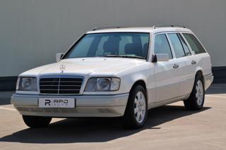 Mercedes-Benz Třídy E E 200 W124 / AUTOMAT kombi