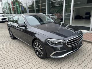 Mercedes-Benz Třídy E 2.0 300de 9G 4MATIC AVANTGARDE kombi